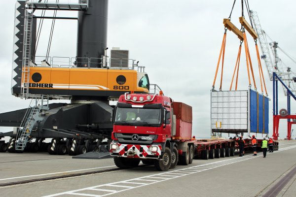 Schwer- und Sondertransporte per Lkw 5