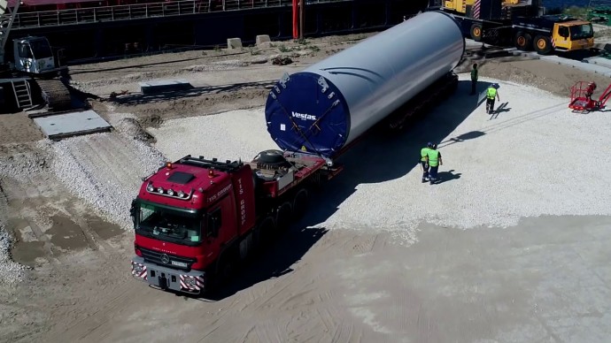 Complex logistics for wind power industry