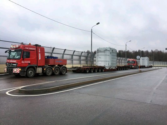 Road haulage of oversized cargoes 12