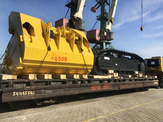 Railroad transportation of oversized cargoes 4