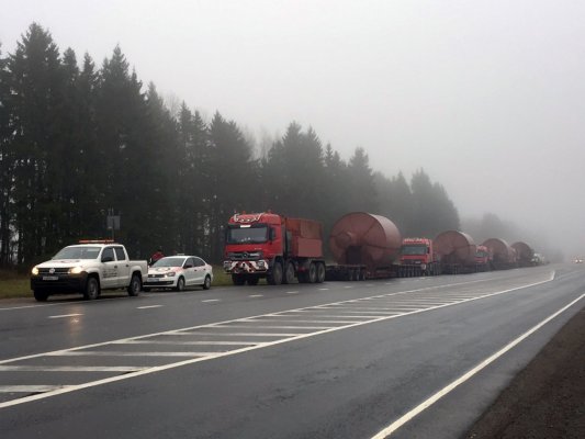 Road haulage of oversized cargoes 13