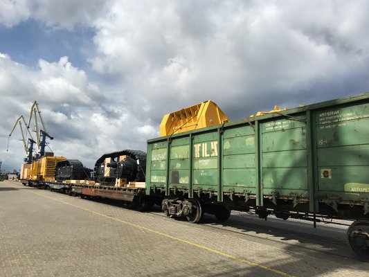 Railroad transportation of oversized cargoes 2
