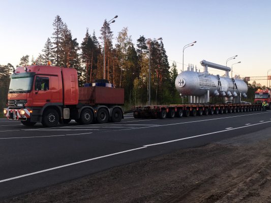 Road haulage of oversized cargoes 8